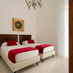 Chiaia Luxury Apartment