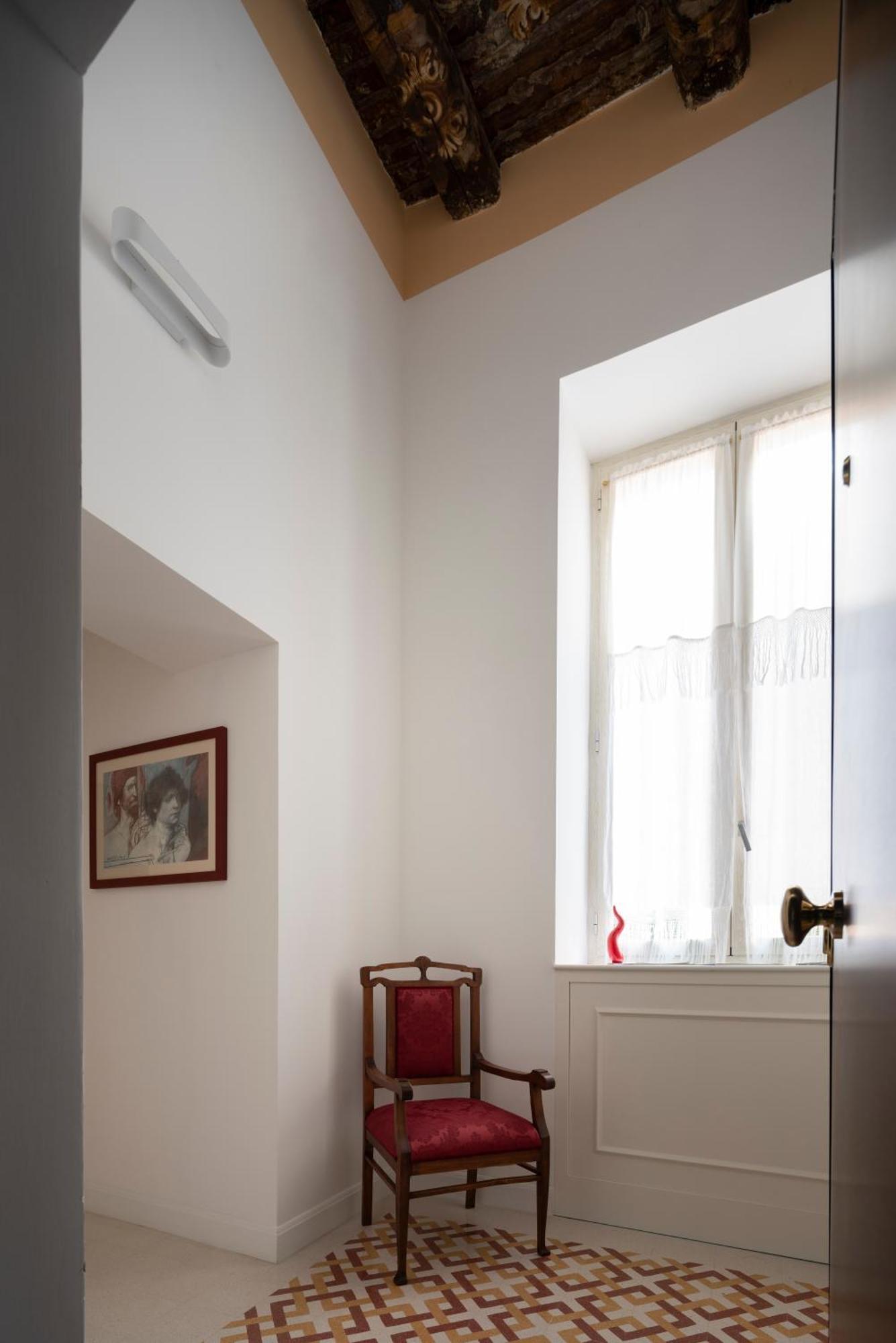 Chiaia Luxury