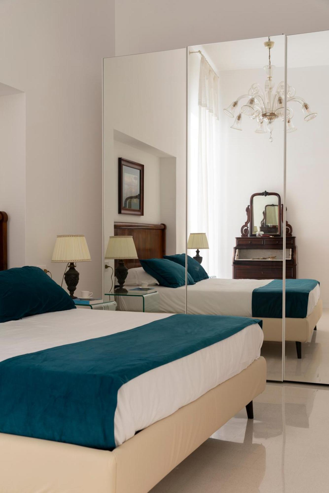 Chiaia Luxury Appartamento *